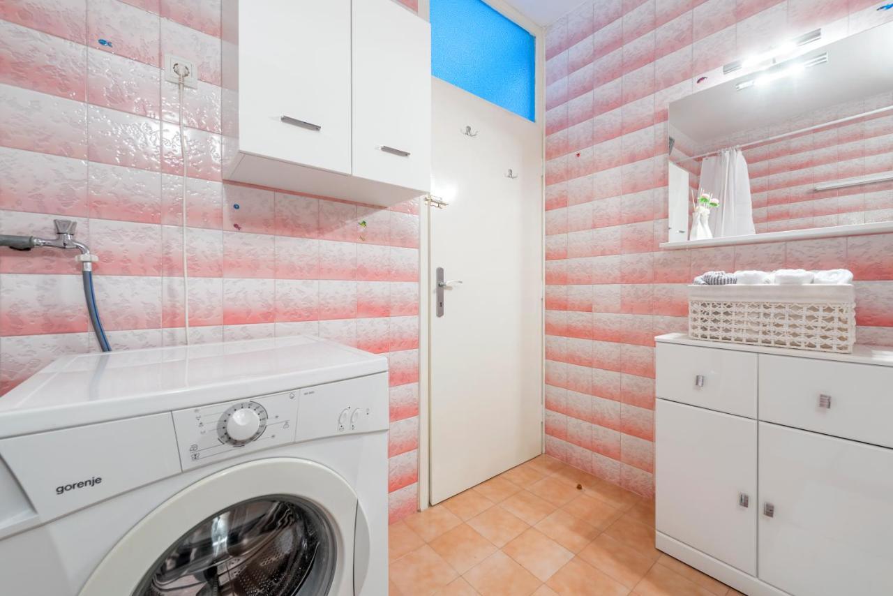 Adventure Apartment 75M2 Close To The Center Split Exteriér fotografie